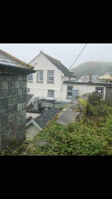 Amazing Seaside Loft Apartment With Sea Views . Sennen Cove Bagian luar foto