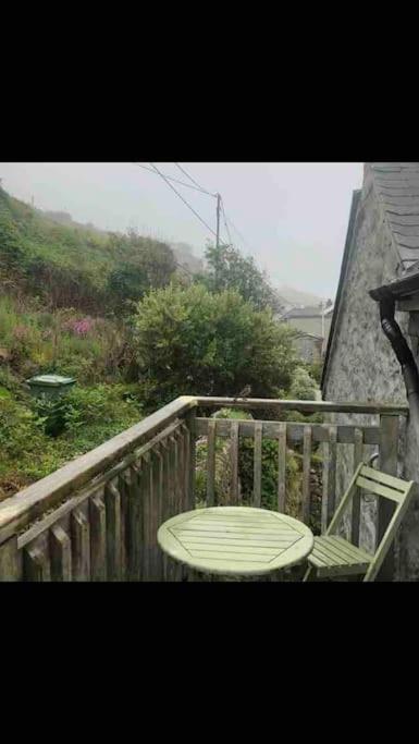 Amazing Seaside Loft Apartment With Sea Views . Sennen Cove Bagian luar foto